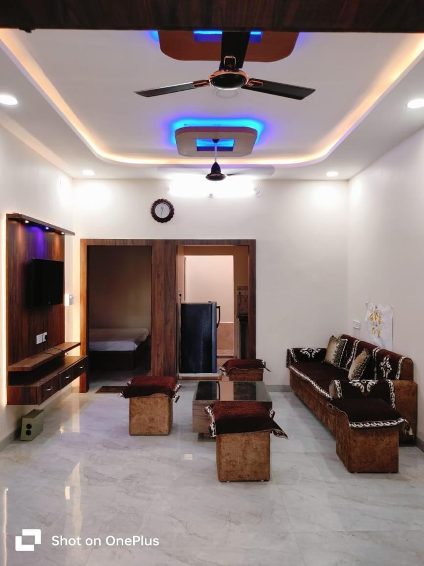 Nandi Homes Homestay Ujjain Exterior foto